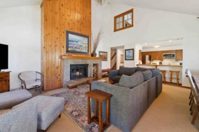 Kiva 428 by East West Hospitality
